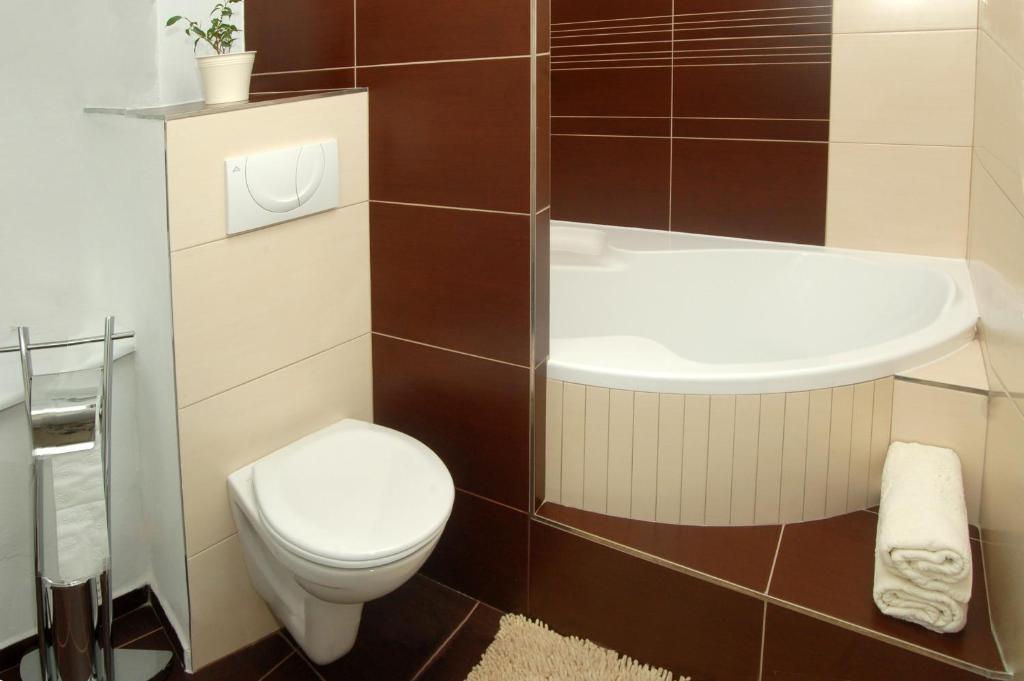 Vila Johanka & Apartments Cesky Krumlov Phòng bức ảnh